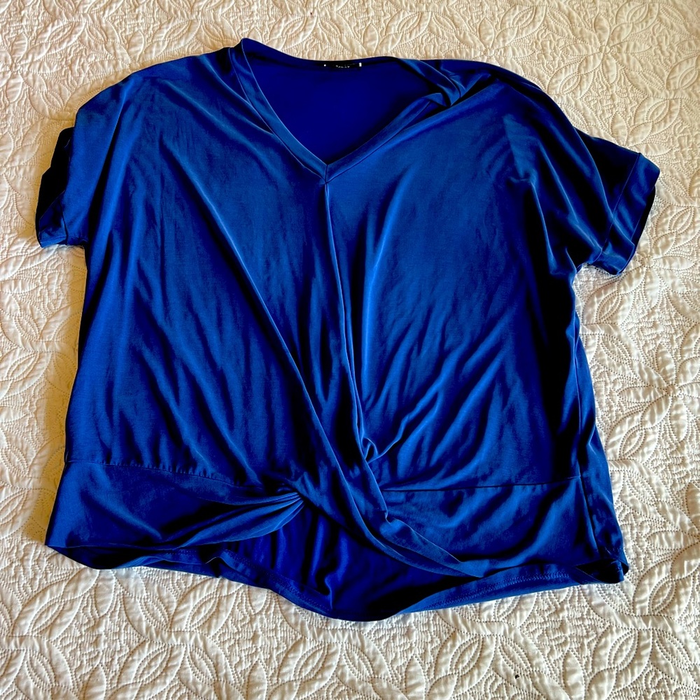 Blue top